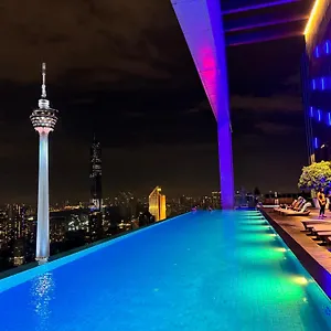  Apartment The Platinum By Crown Suites